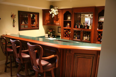 Home bar - traditional home bar idea in Other