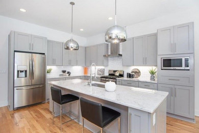Inspiration for a contemporary kitchen remodel in Atlanta