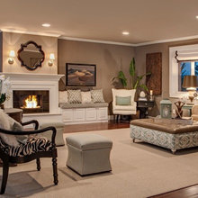 Lake Main Living Room