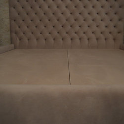 DIANA CUSTOM KING BED WITH SETTEE - Products