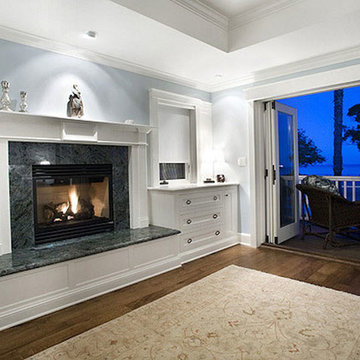 Shoreline Residence