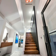 Hall/Stairway