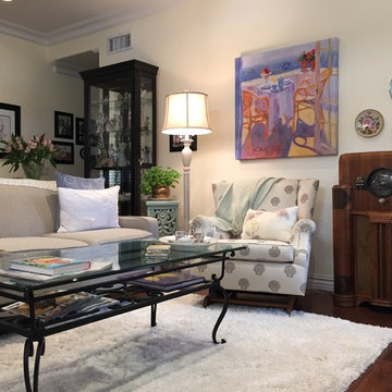 Condo Remodel - Country - Gilmore Girls - Traditional