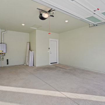 Modern Craftsman in Outcrop, Bend, OR