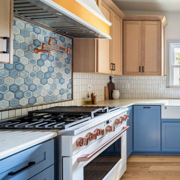 Blue & White Oak Harmony