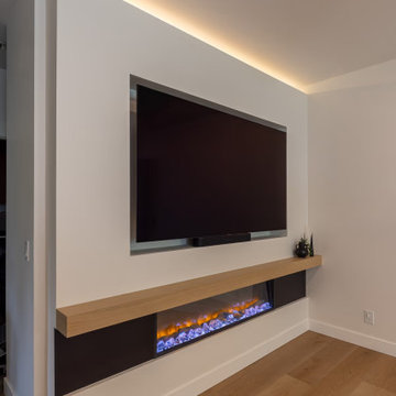 Richmond Townhome Family Room - TV Feature Wall & Electric Linear Fireplace