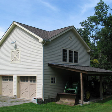 Garage / Barn and Studio with tractor storage
