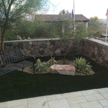 El Paso Franklin Mountain Home turf with flagstone