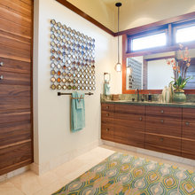 Bathroom decor
