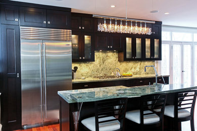 Inspiration for a contemporary kitchen remodel in San Diego