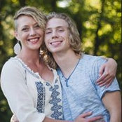 Nichole Renee's photo
