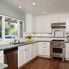 similar sink layout-don't like kitchen