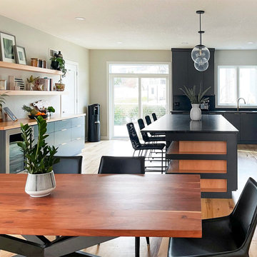 Modern New-Build Leawood Kitchen