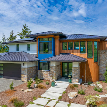 Modern Seabeck custom home