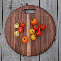 ROUND BOARD: WALNUT - Kitchen Products