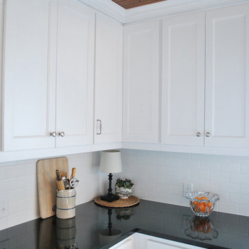Corner bi-fold door and good view of standard overlay