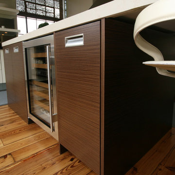 Frameless Cabinetry Brings Big Design to Small Space