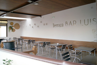Terraza Cafetería Bar Luis