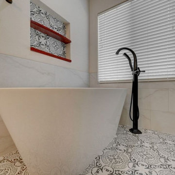 Contemporary Spa Suite In Winchester