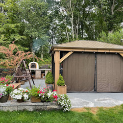 Great Backyard Space - Outdoor Cooking