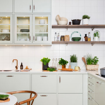 Ballingslöv - Bistro i färgen Lindblomsgrön