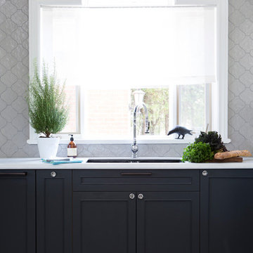 Black and white kitchen