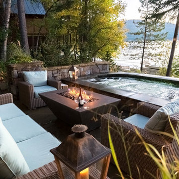 Lakeside Entertaining