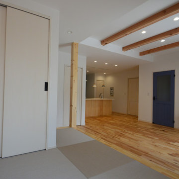 福岡で建築士と家を建てる。福岡市注文住宅　無垢材キッチン　無垢材床