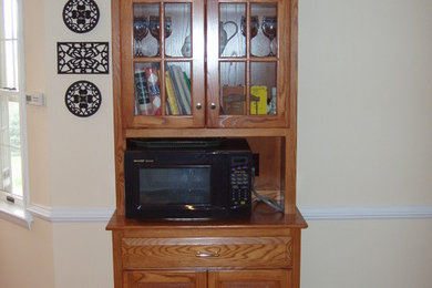 Built Ins, Bookcases, Entertainment Centers, Offices, Hutches