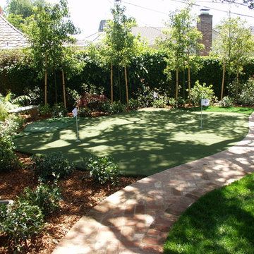 Custom Putting Greens