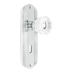 Streamline Deco Set With Fluted Knobs - Doorknobs