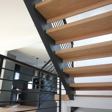 Project #85 | Three-Quarter Turn Staircase