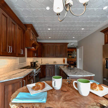 Warm Walnut Kitchen & Laundry