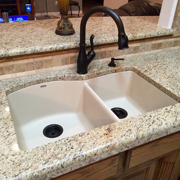 Bronco Bend - Angleton - Travertine Flooring/Granite Countertops