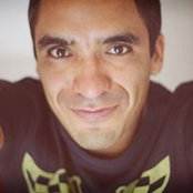 Carlos Nzupa's photo