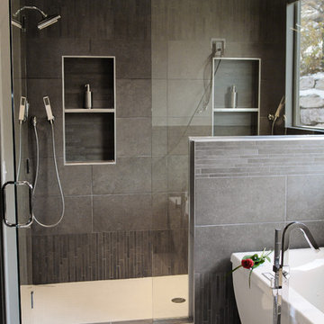 Contemporary Gray & Turquoise Bath