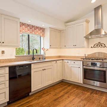 Picnic Point in Edmonds, WA Kitchen