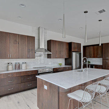 ATX Modern home - Reclaimed Ivory White Oak