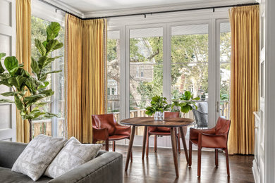 Inspiration for a small timeless home design remodel in St Louis
