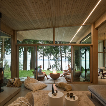 Halfmoon Bay Residence