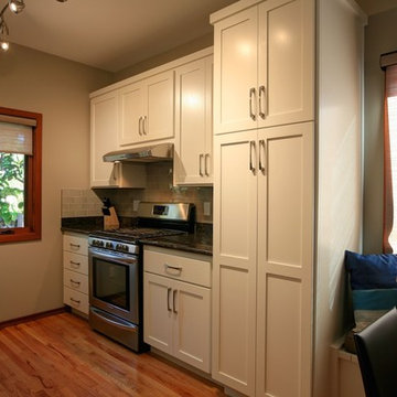 Kitchenette Area