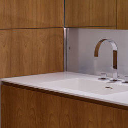 Tribeca Apartment - Kitchen Sink Accessories