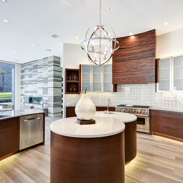 Kitchen in the Round