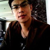 Kim Huangs foto