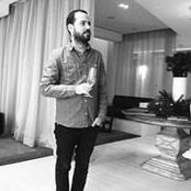 Gil Chen's photo