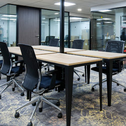 Tables de bureaux professionnels sur-mesure - Products