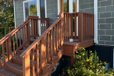 Small metal railing deck photo in Other