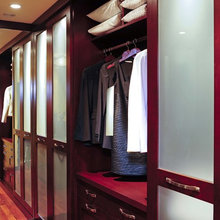 Master Walk-in