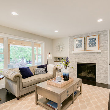 Luxury in Lake of the Isles