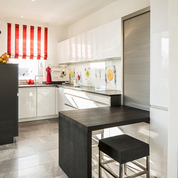 Platzsparendes Design mit Farbakzenten